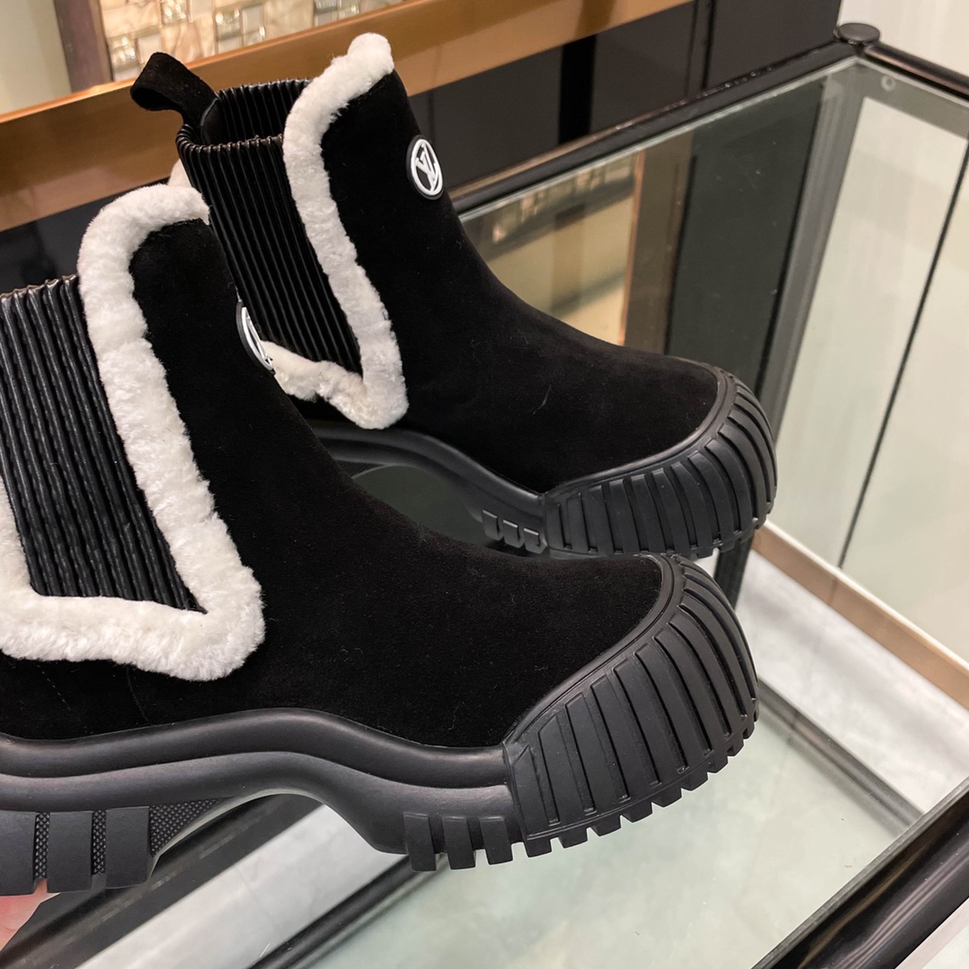 Louis Vuitton lv boots
