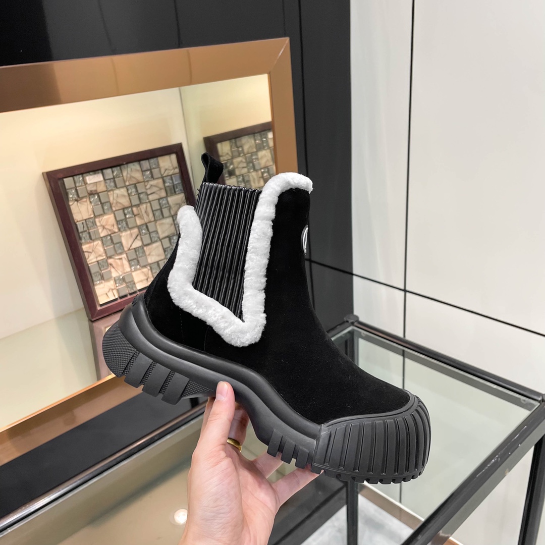 Louis Vuitton lv boots