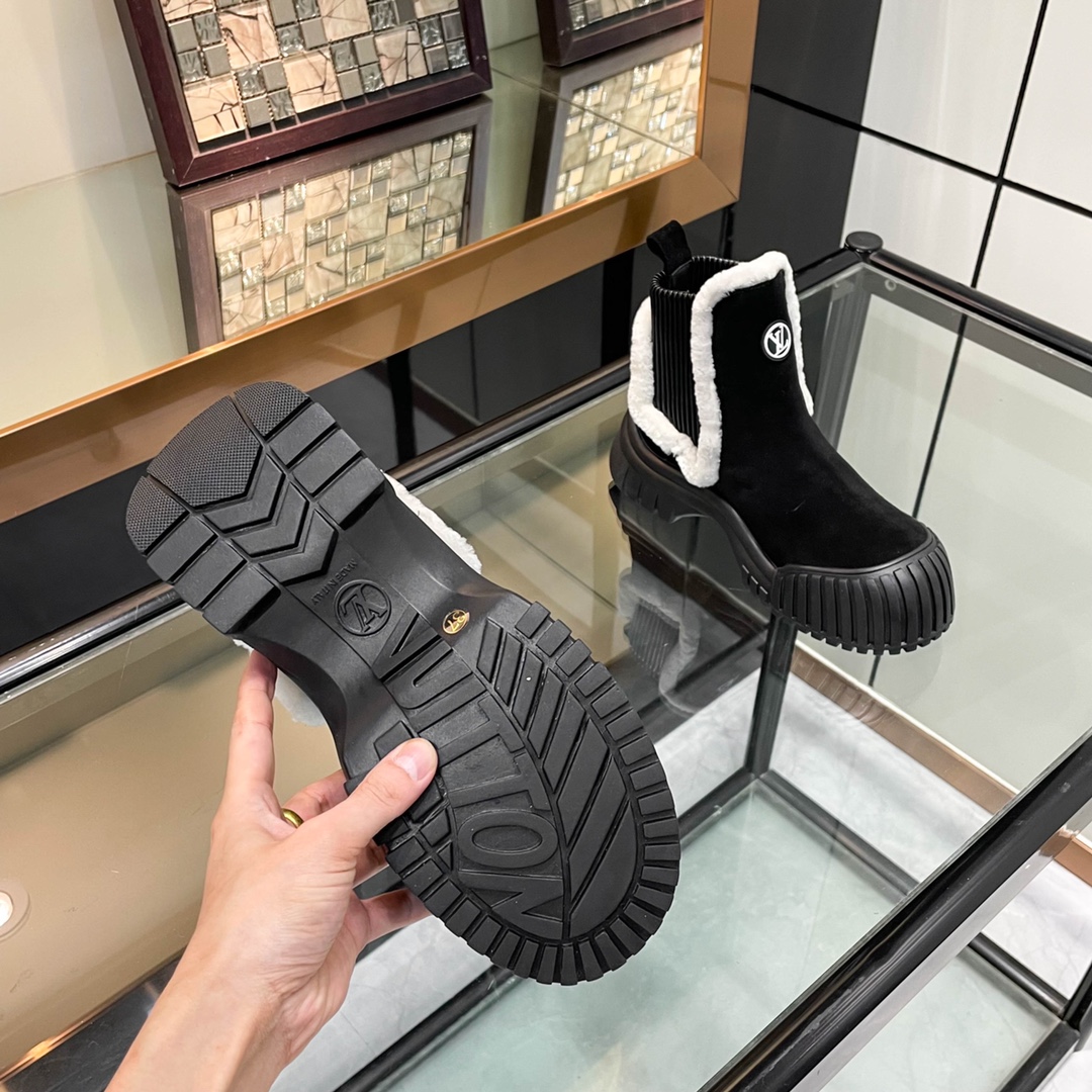 Louis Vuitton lv boots