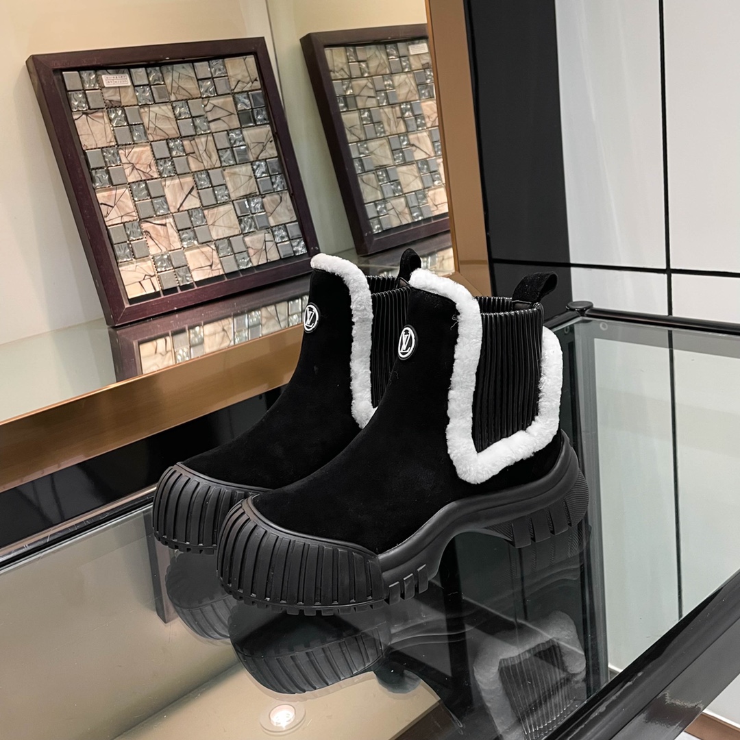 Louis Vuitton lv boots