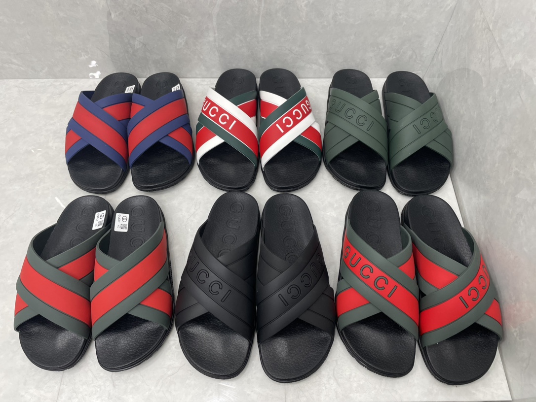 Gucci rubber slippers
