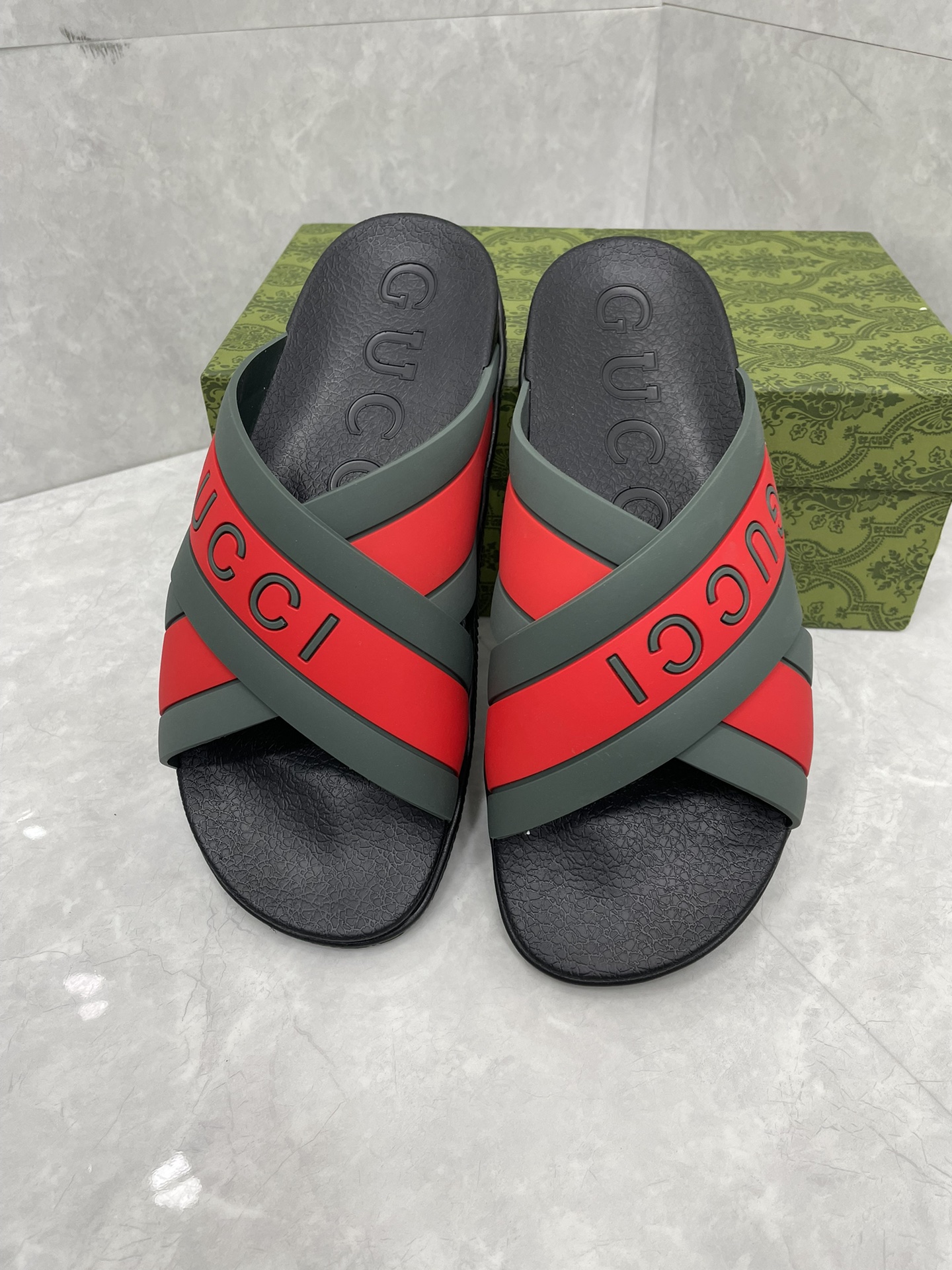 Gucci rubber slippers
