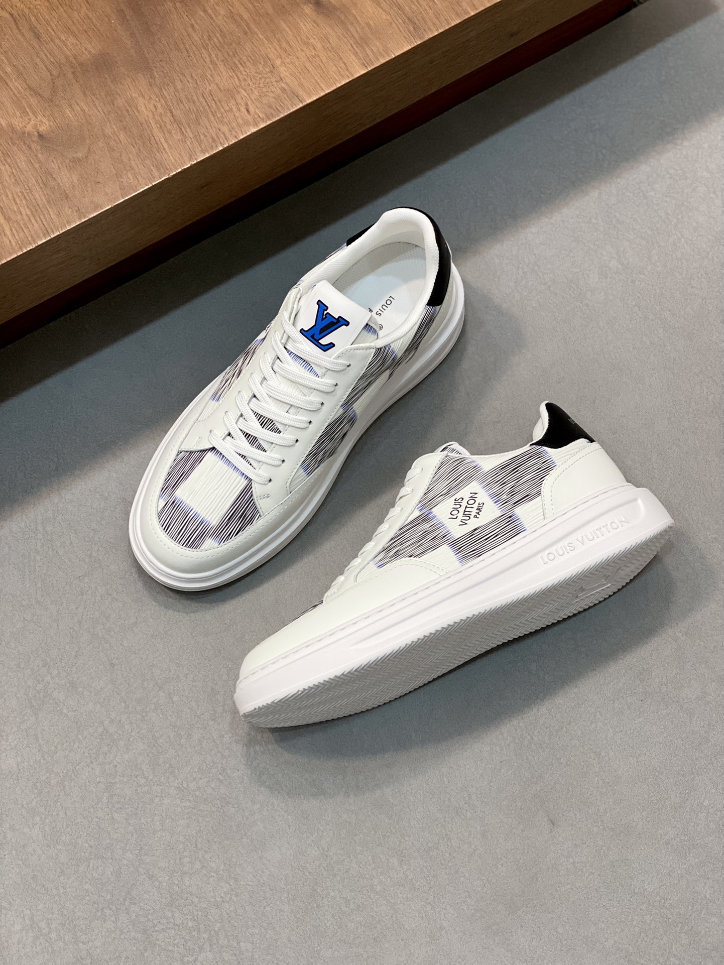 LV Men's Casual Beverly Hills Sneakers