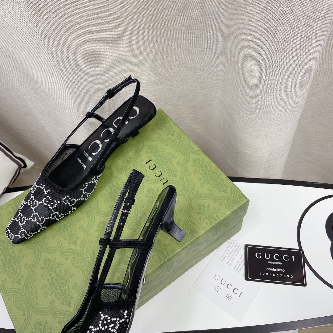 GUCCI HEELED SANDALS