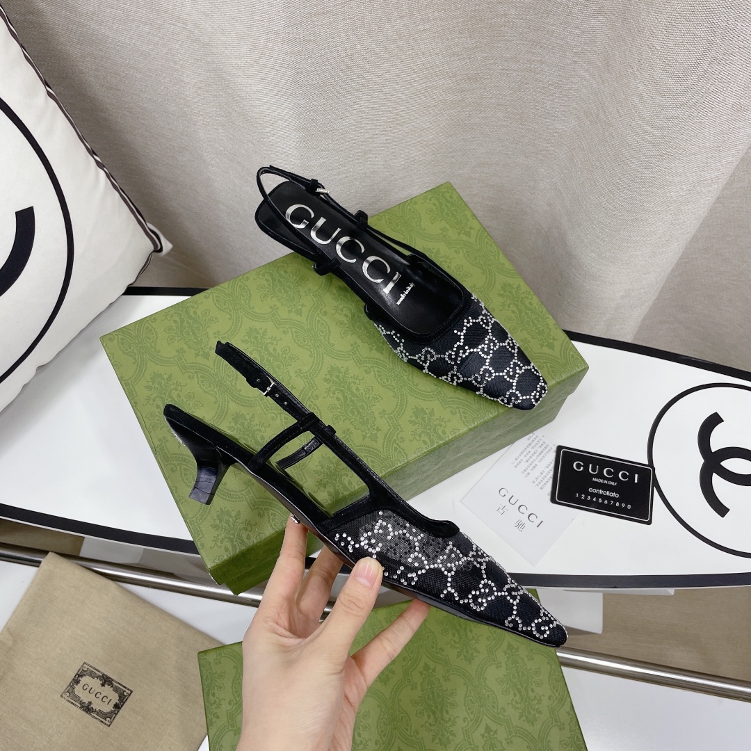 GUCCI HEELED SANDALS
