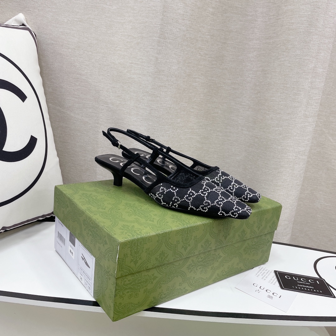 GUCCI HEELED SANDALS