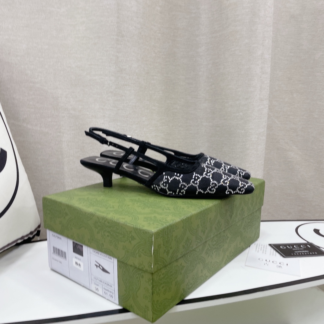 GUCCI HEELED SANDALS