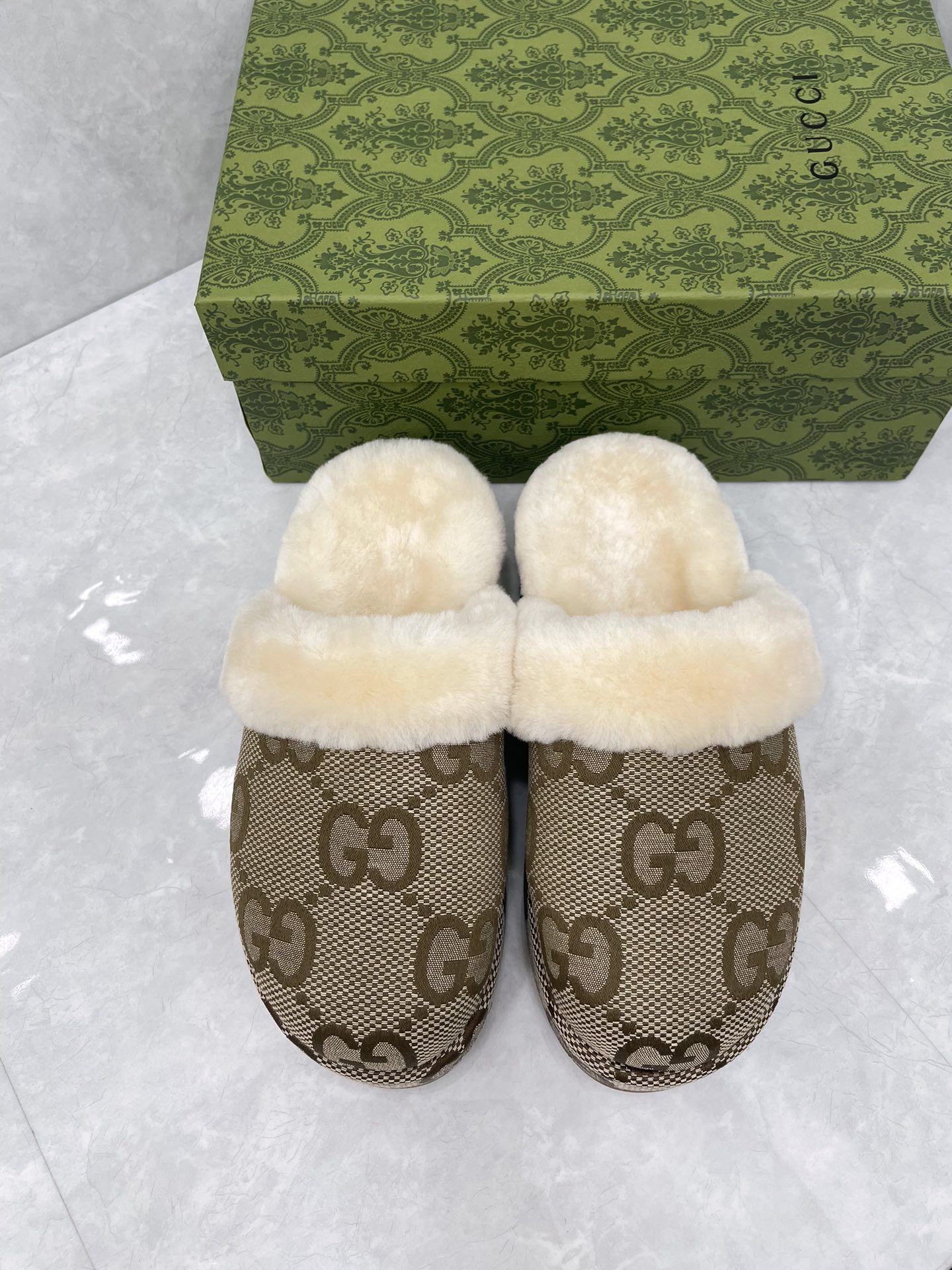 Gucci GG wool slippers
