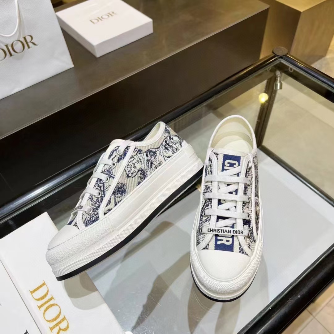 Dior platform embroidered cloth sneakers