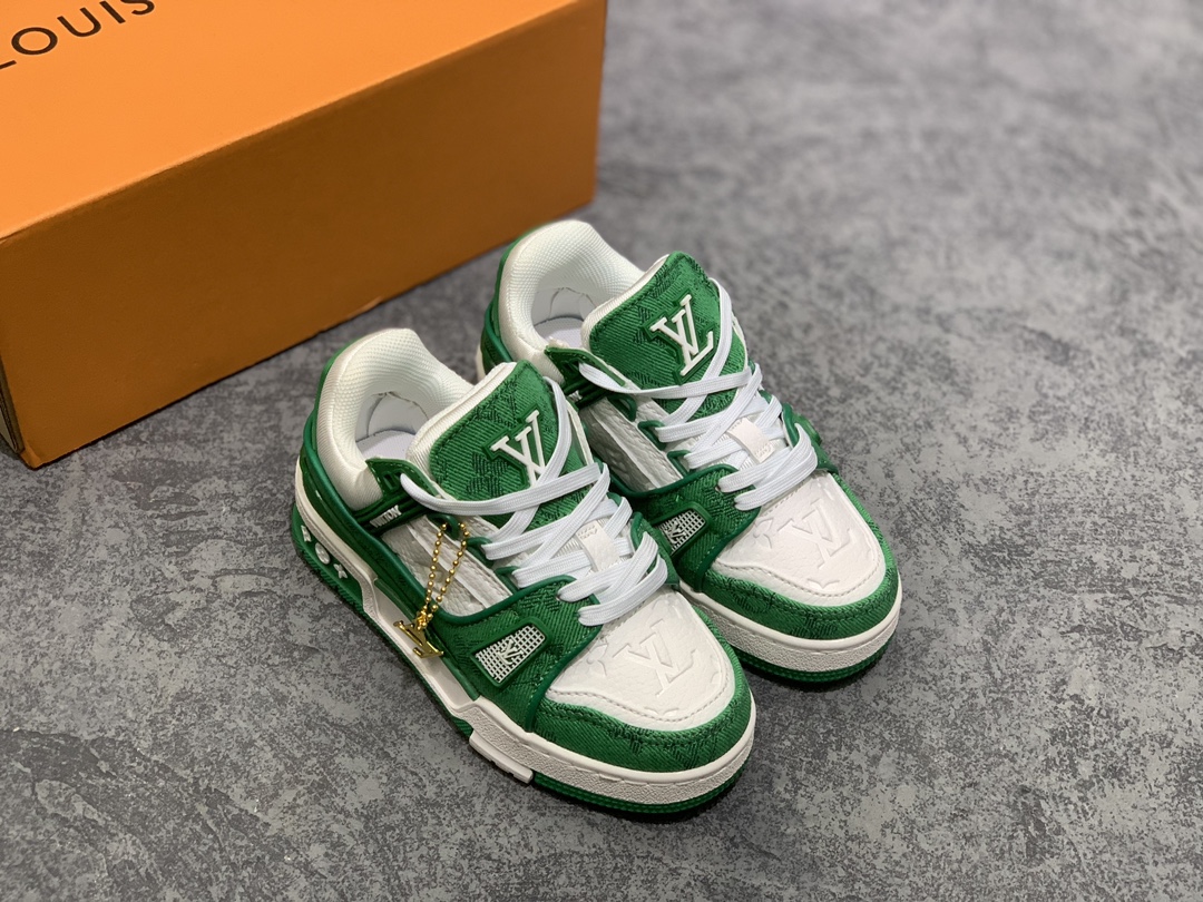 LV Trainer Kids shoes