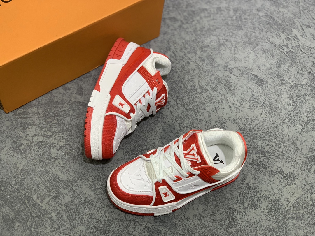 LV Trainer Kids shoes