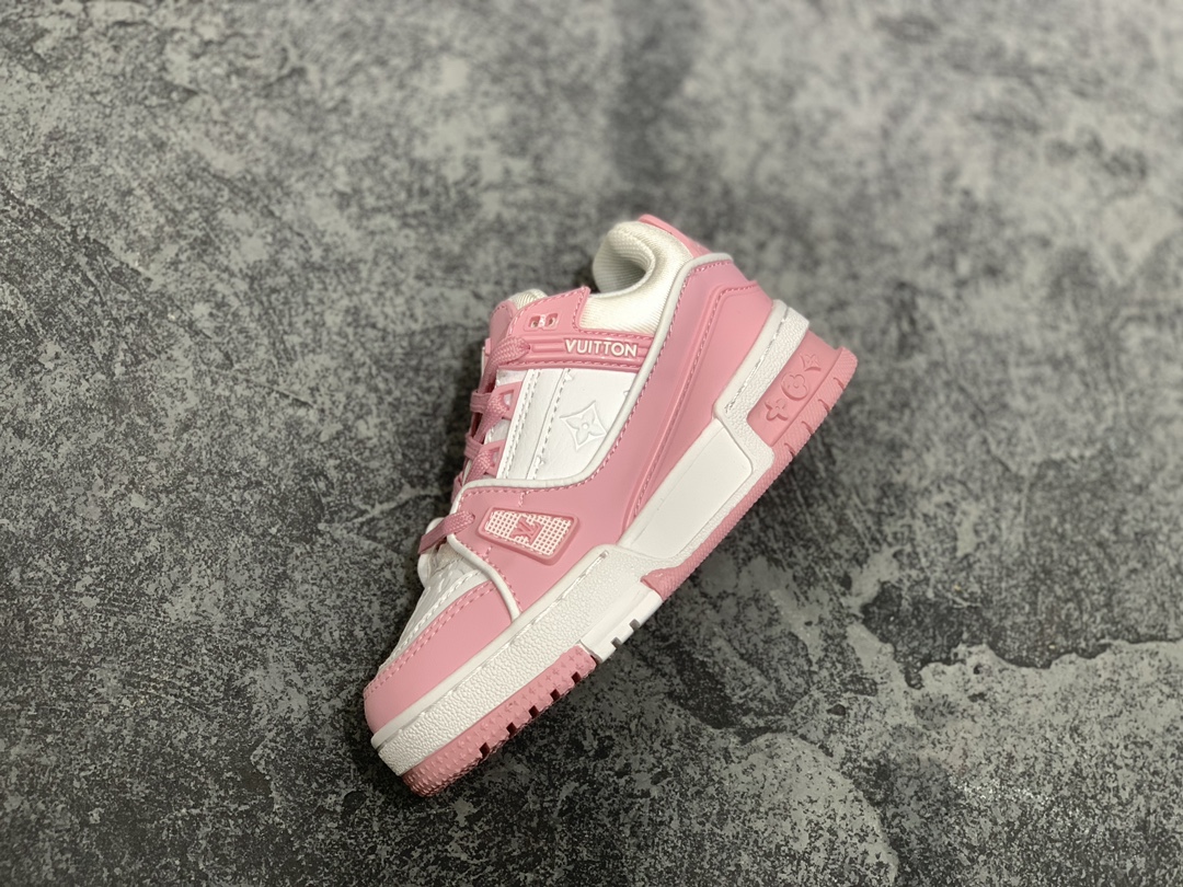 LV Trainer Kids shoes