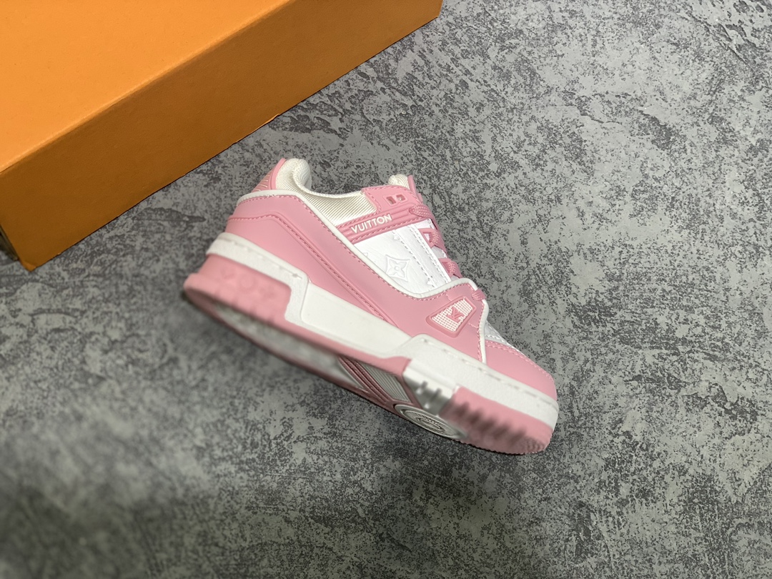 LV Trainer Kids shoes