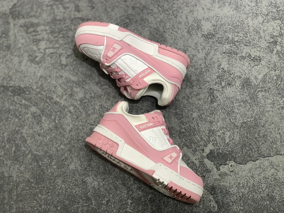 LV Trainer Kids shoes