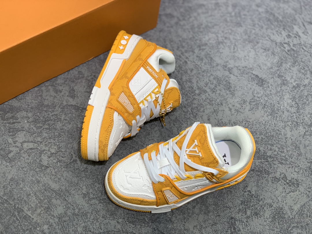 LV Trainer Kids shoes