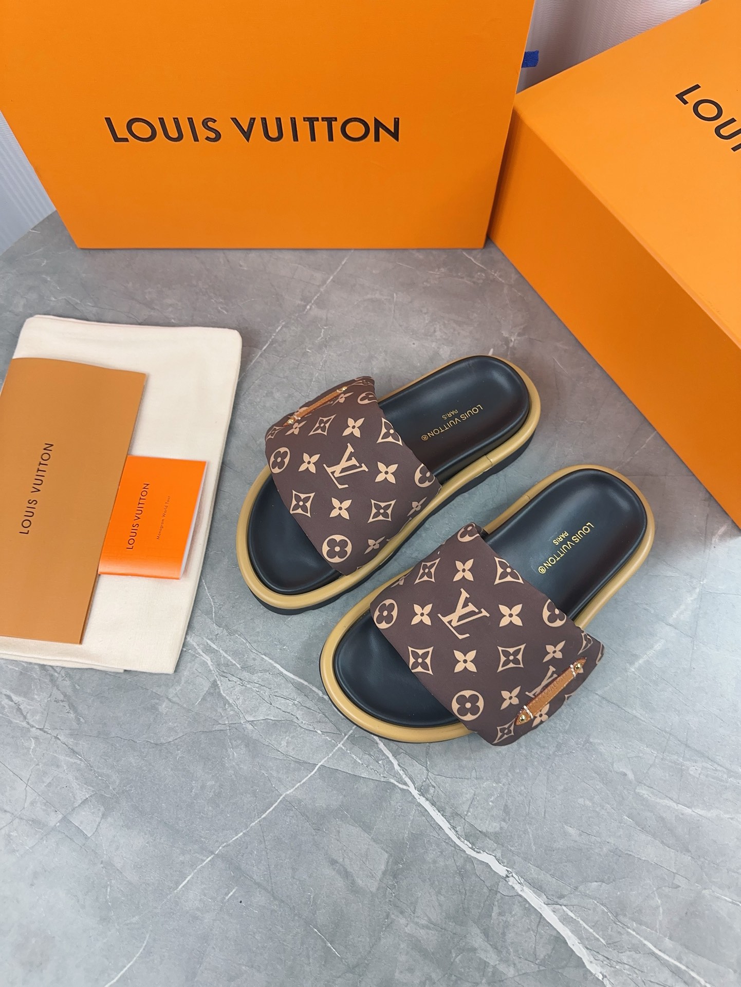 LV Pool Pillow Comfort Flat Slides