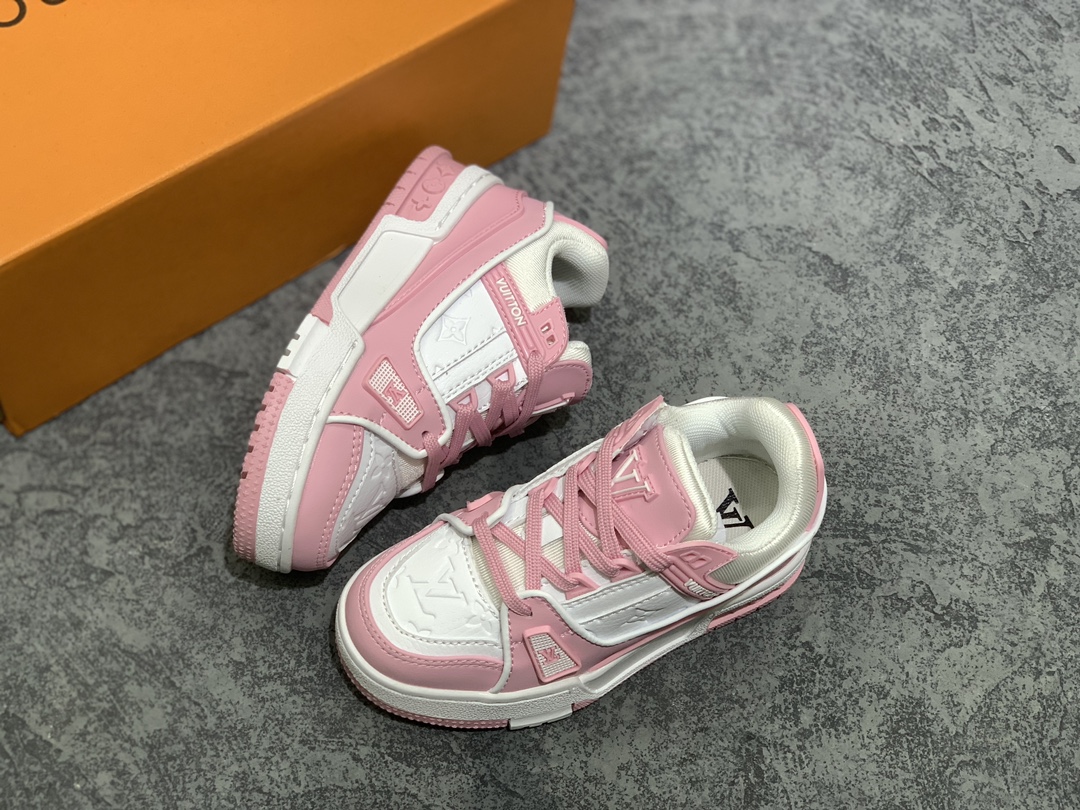 LV Trainer Kids shoes