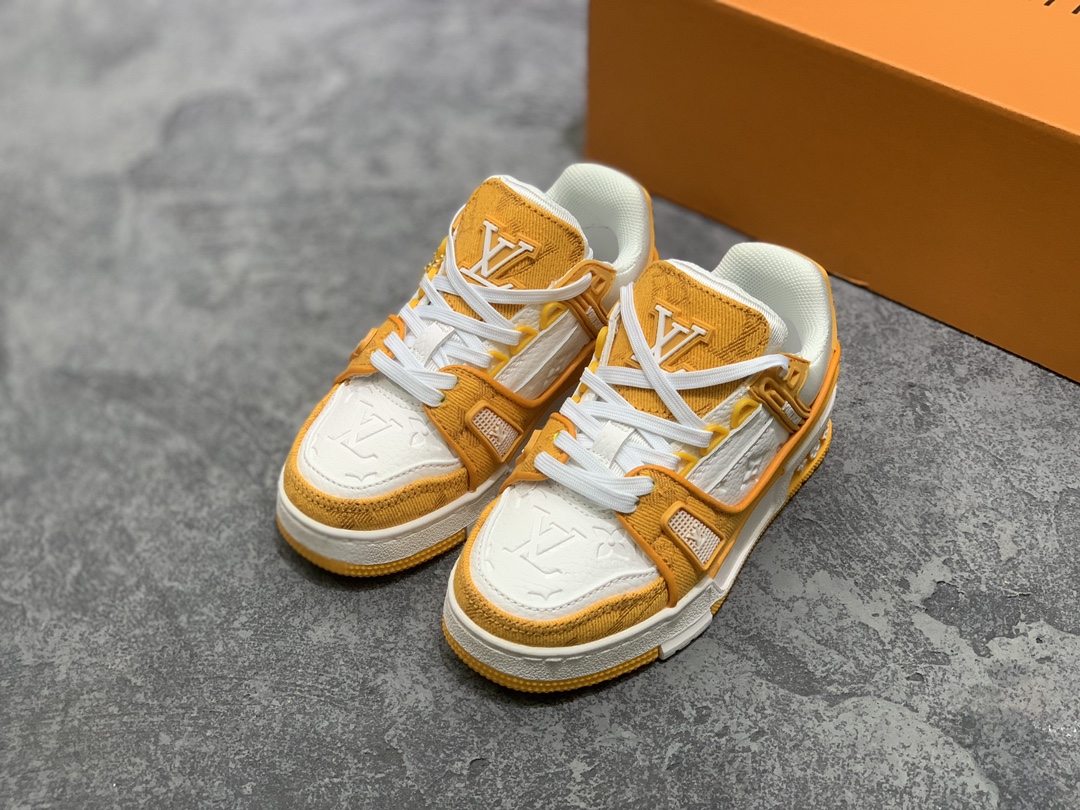 LV Trainer Kids shoes