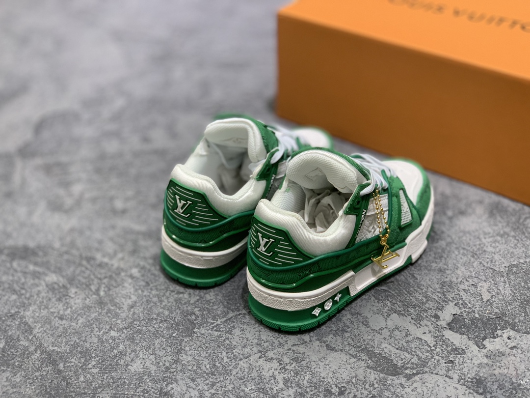 LV Trainer Kids shoes