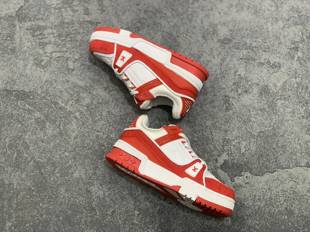 LV Trainer Kids shoes