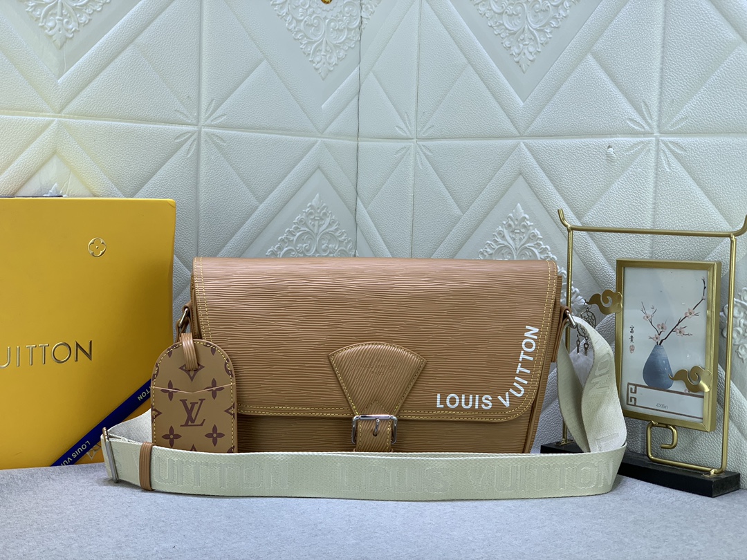 LV MONTSOURIS MESSENGER BAGS