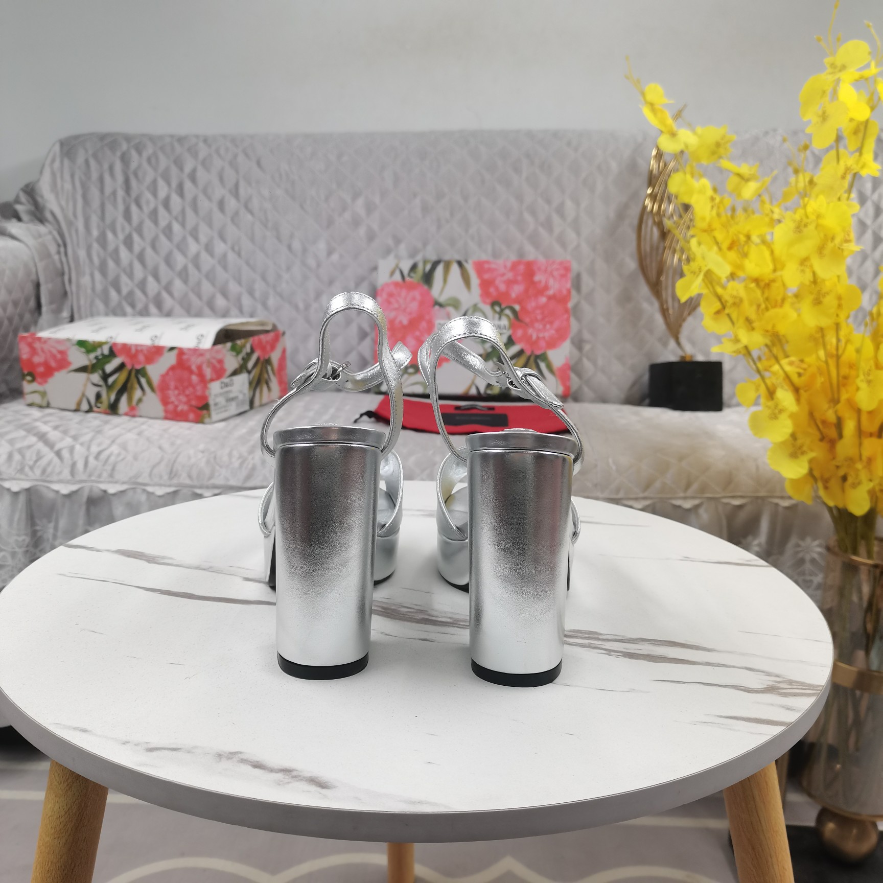 Dolce & Gabbana ultra-high heeled platform DG emblem sandals 👠