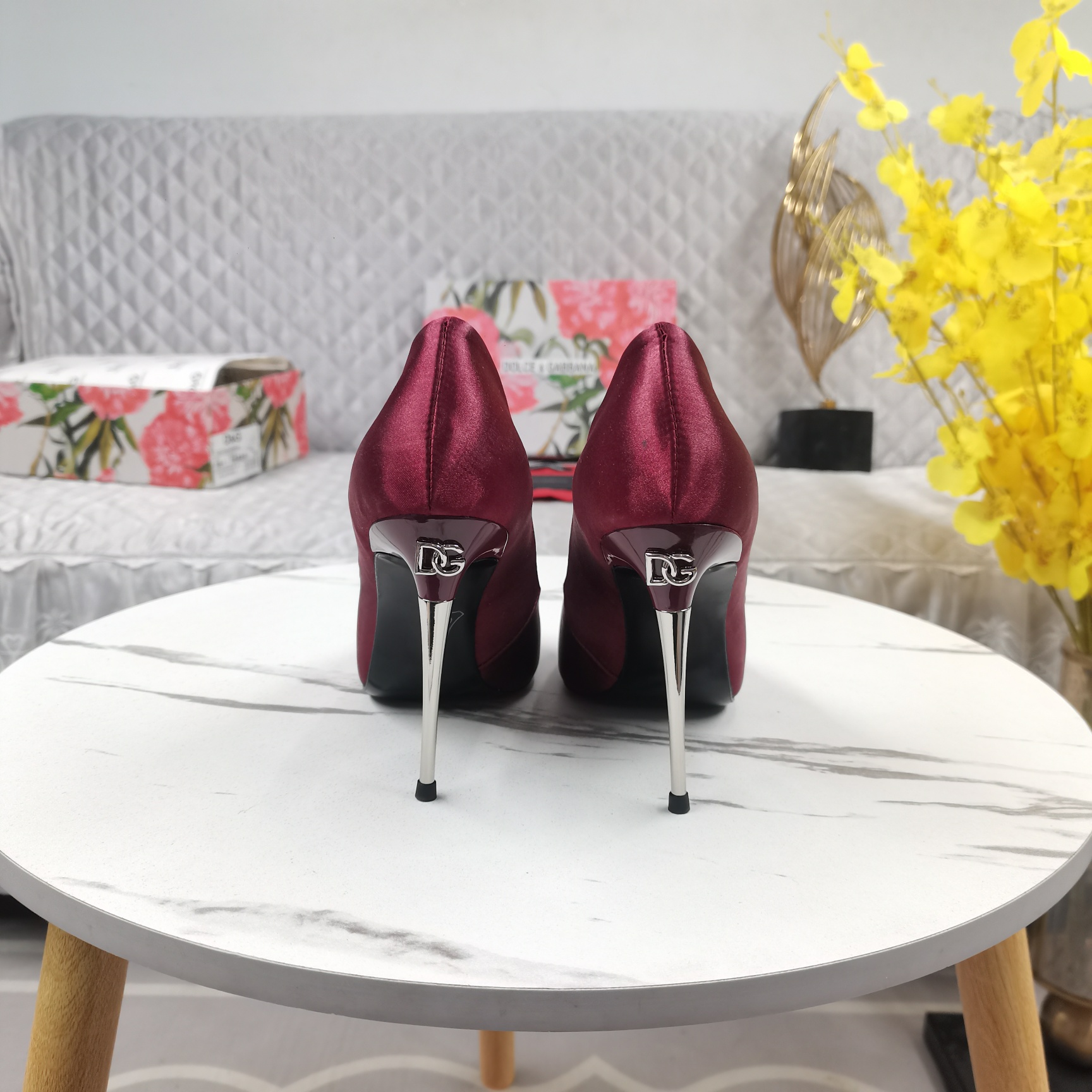 Dolce & Gabbana DG buckle heels 👠