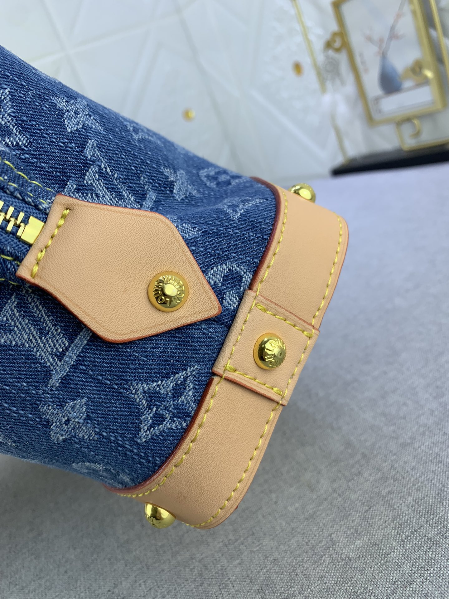 LV Mini Pochette Accessories small handbags