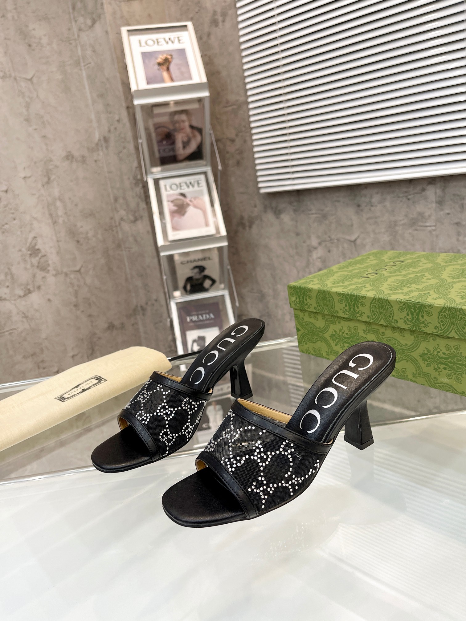 GUCCI HOT DIAMOND HEELS