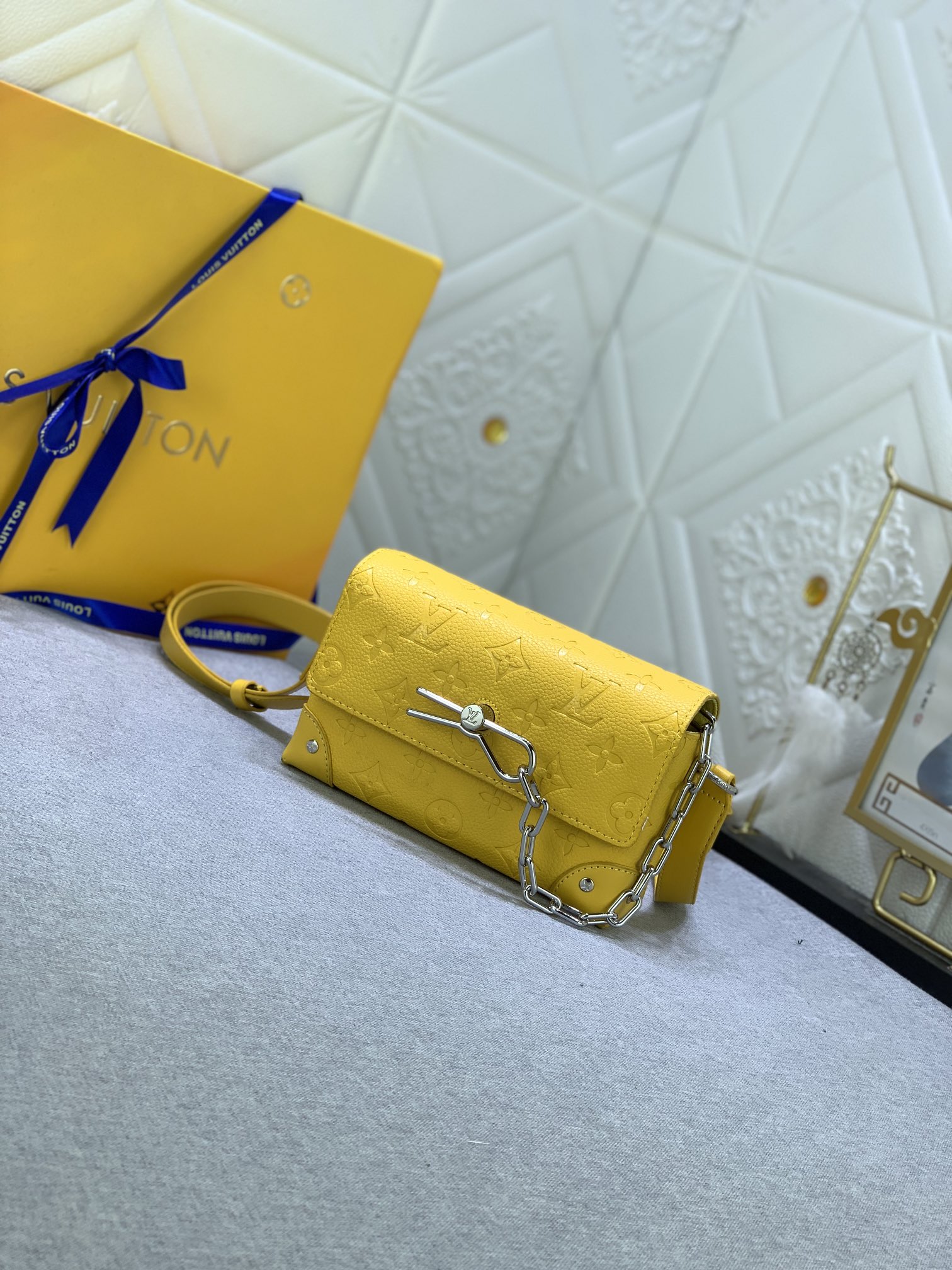 LV Steamer mini bags