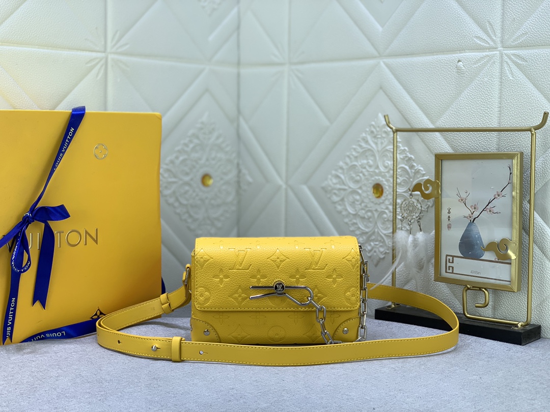 LV Steamer mini bags