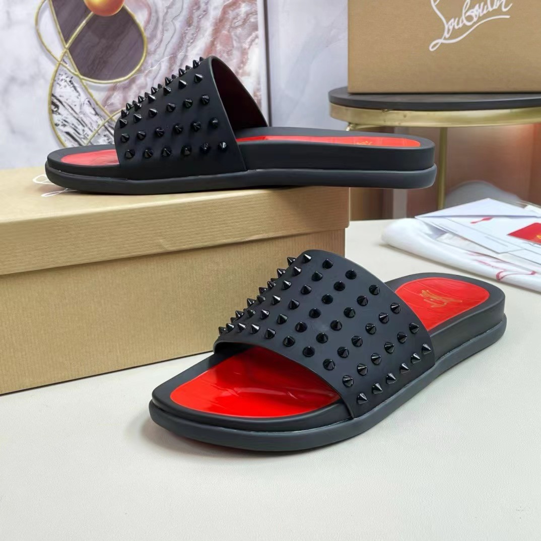 CL Red-soled slippers