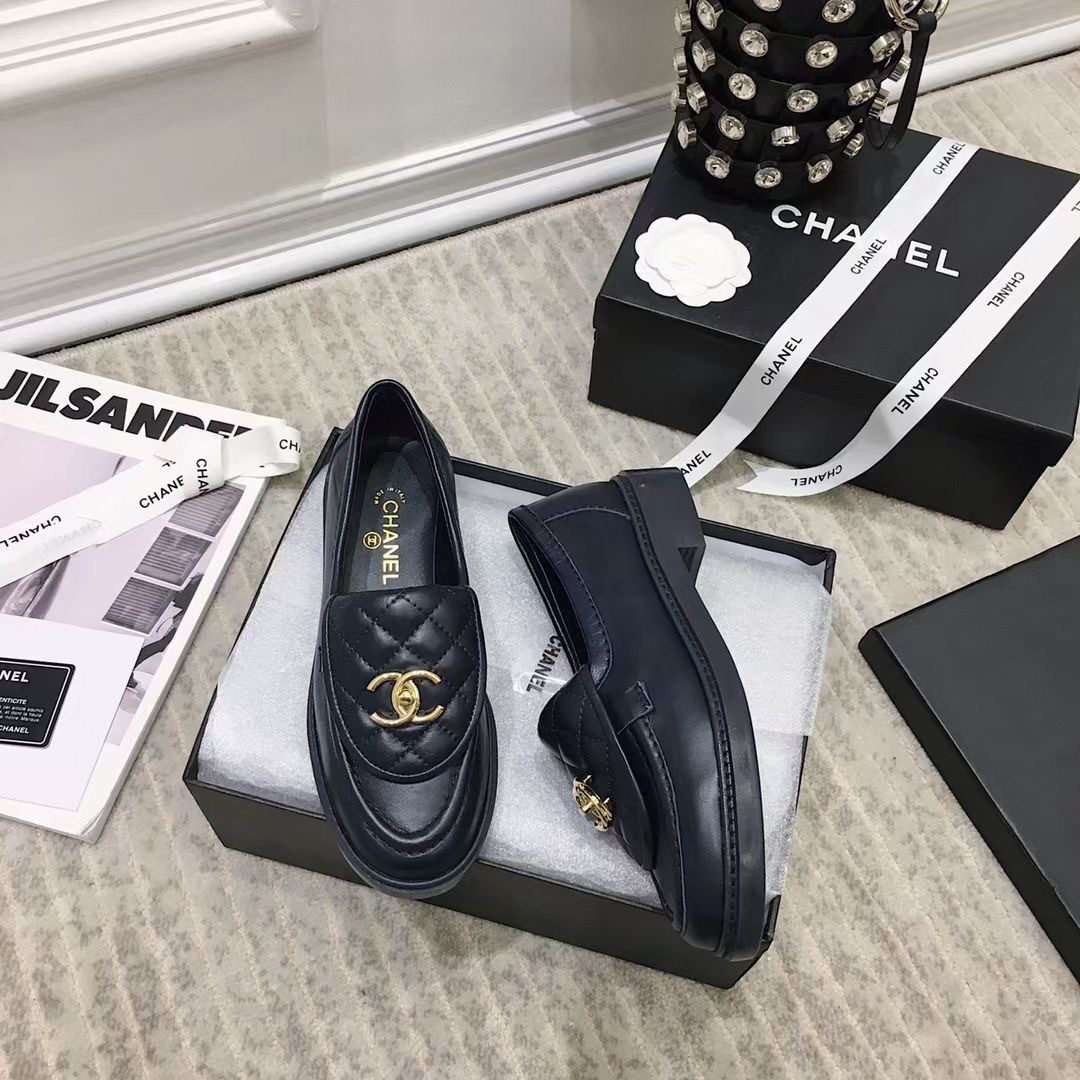 CHANEL Loafers