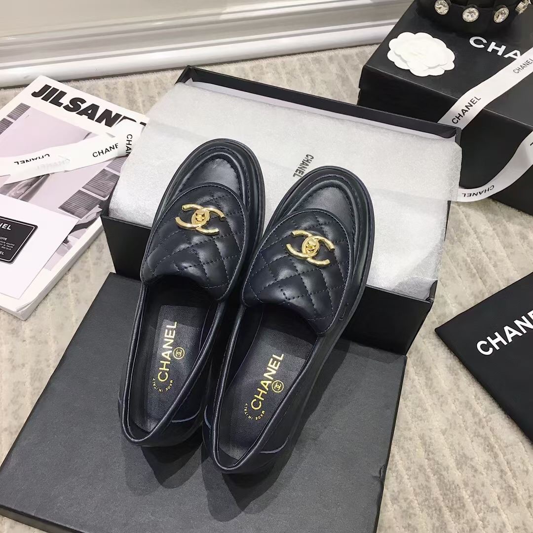 CHANEL Loafers