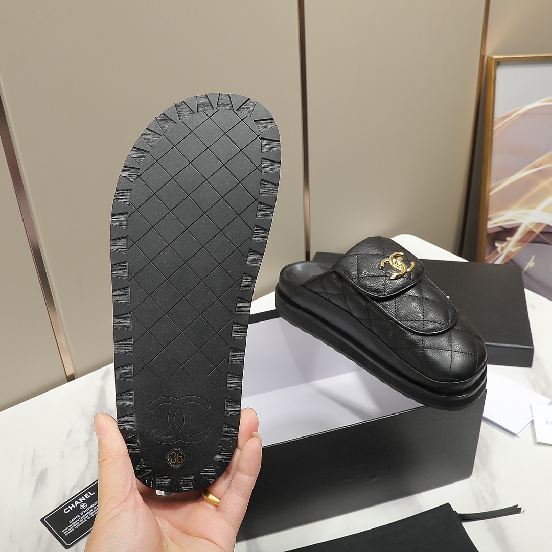 CHANEL Birkenstock toe slippers