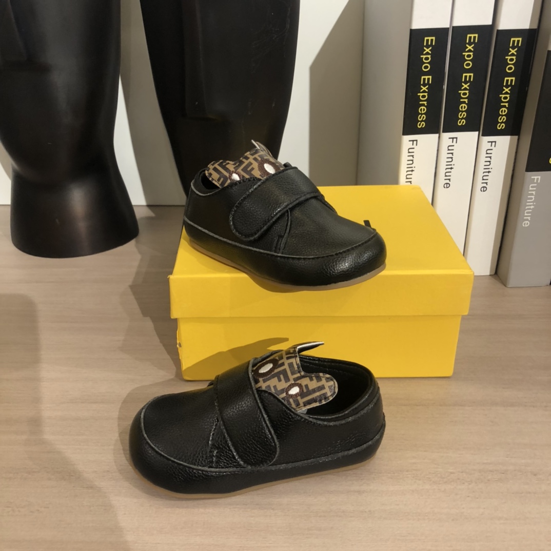 FENDI BB children's shoes