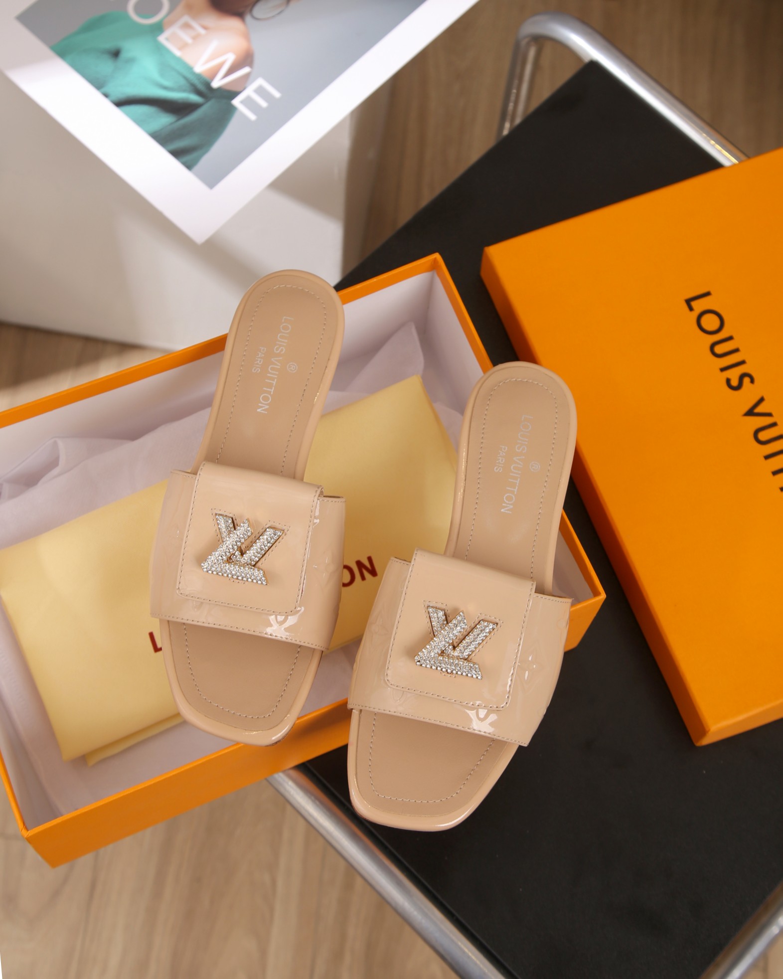 LV Slippers sandals