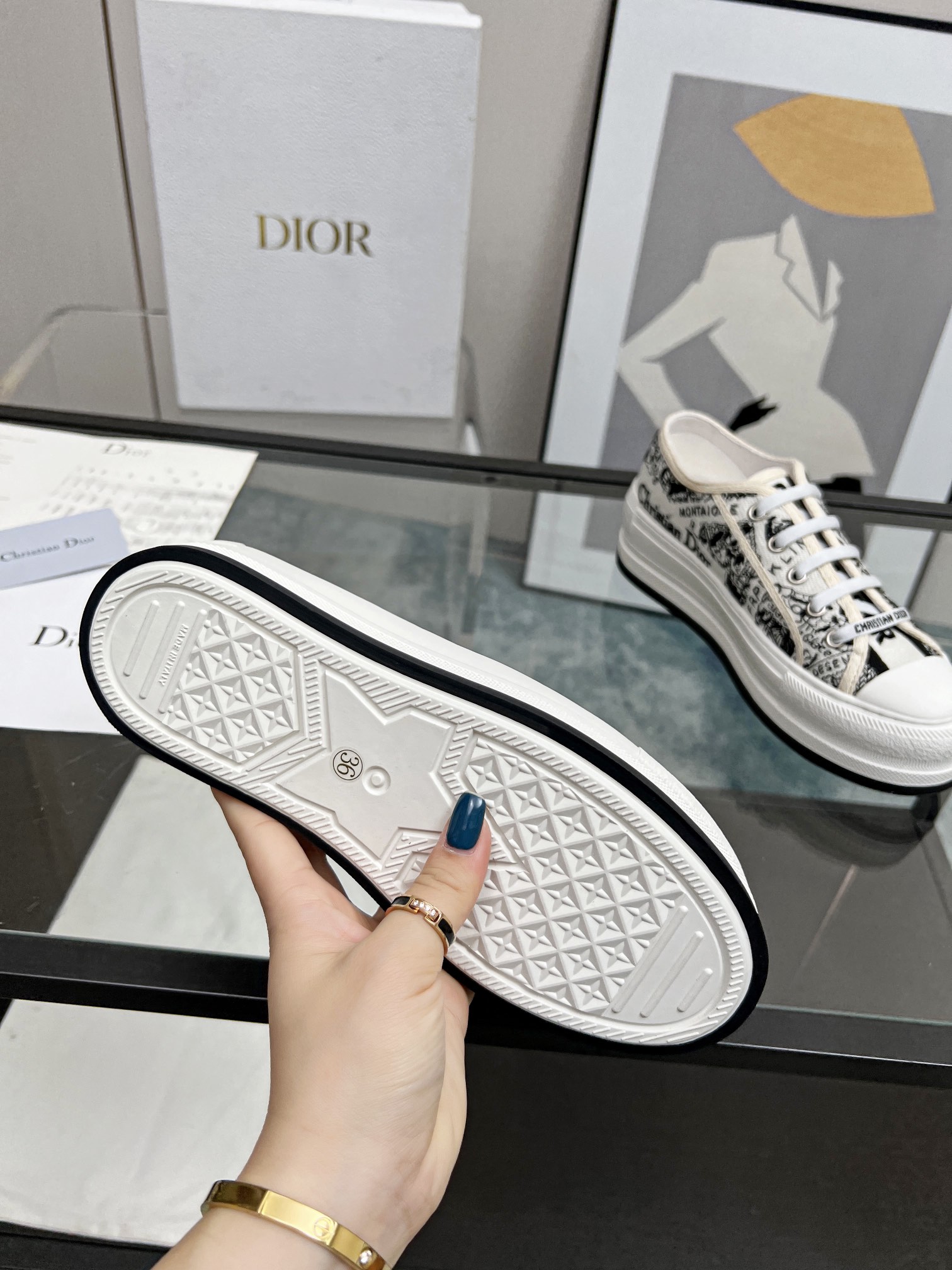 Dior sneakers