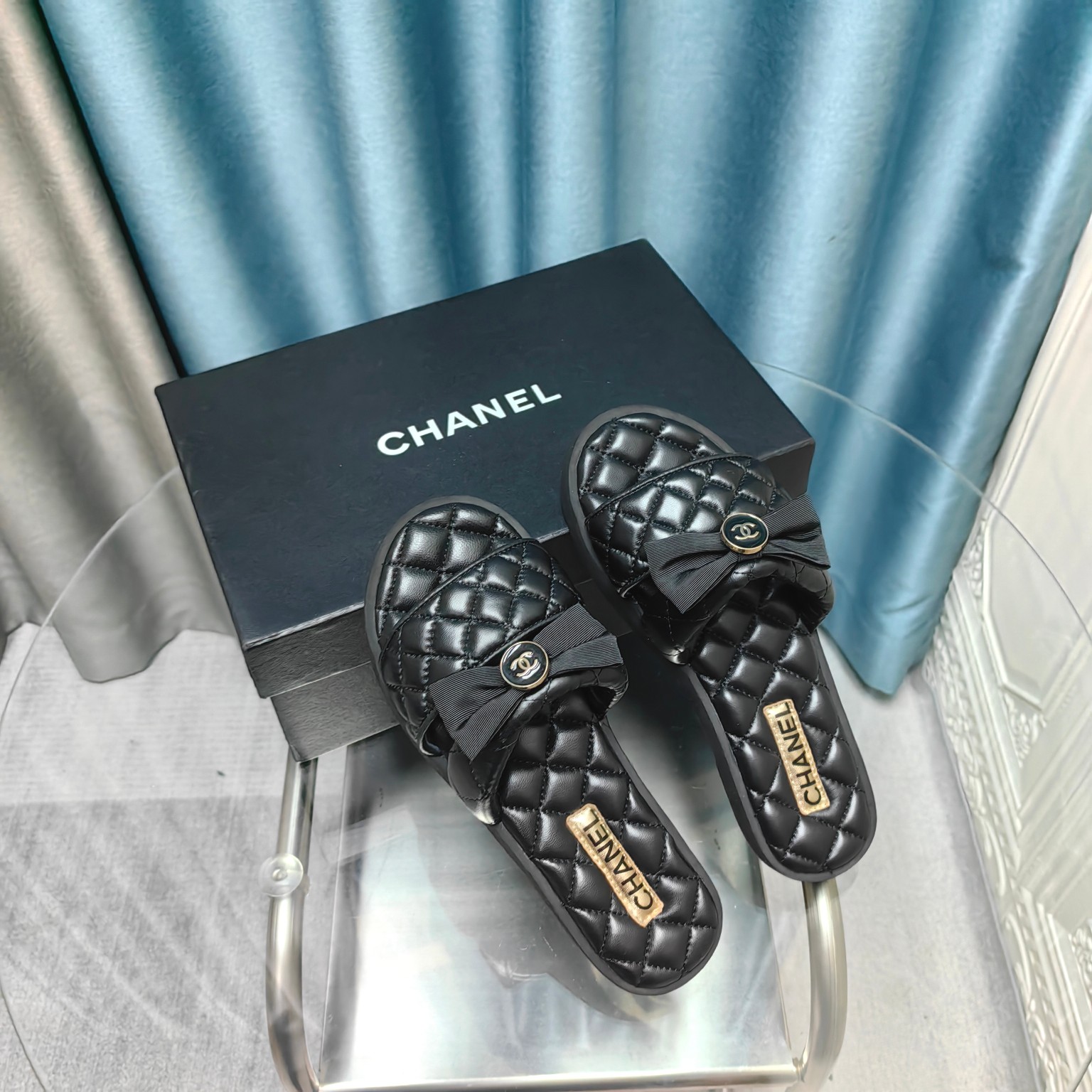 CHANEL Slippers