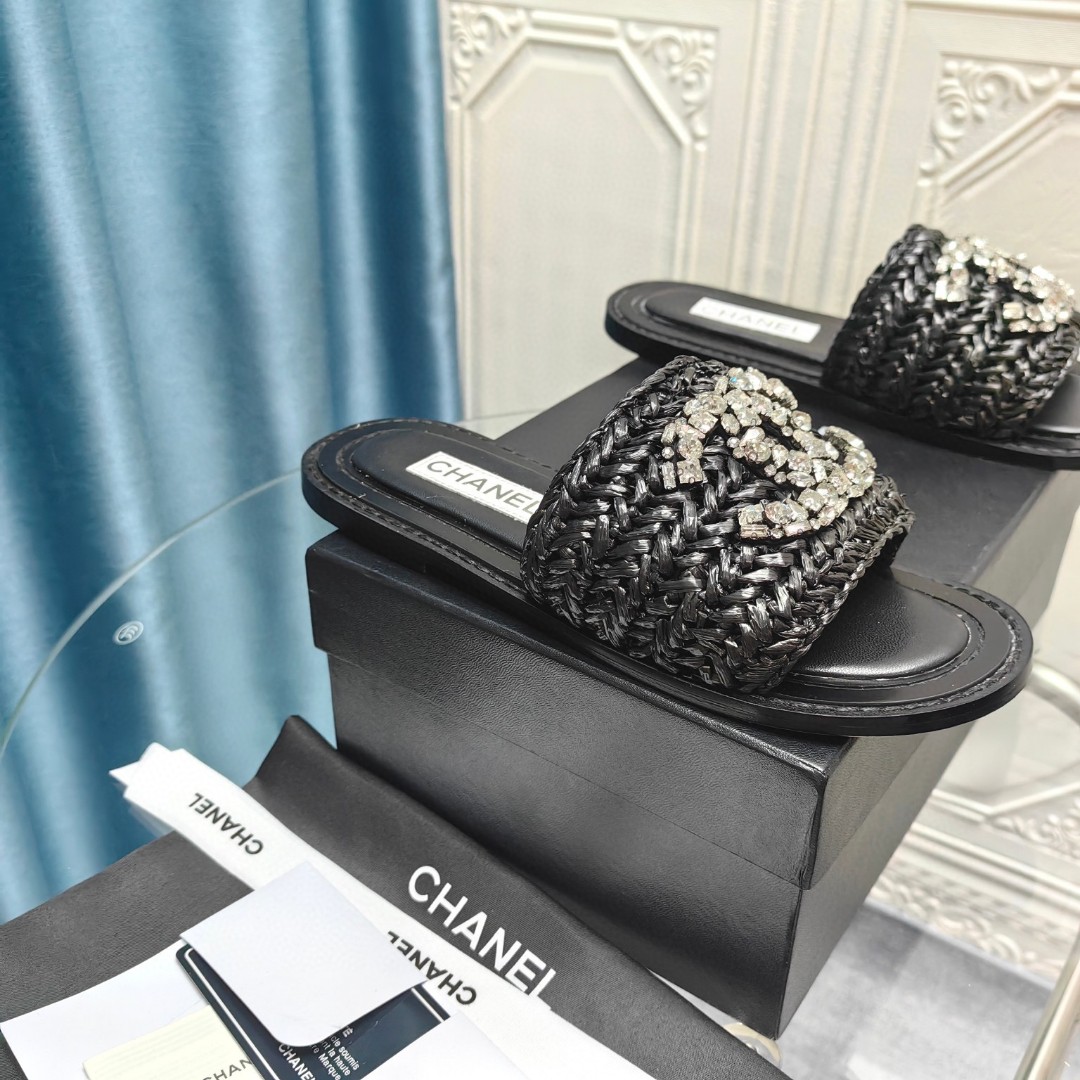 CHANEL Rhinestone woven slippers
