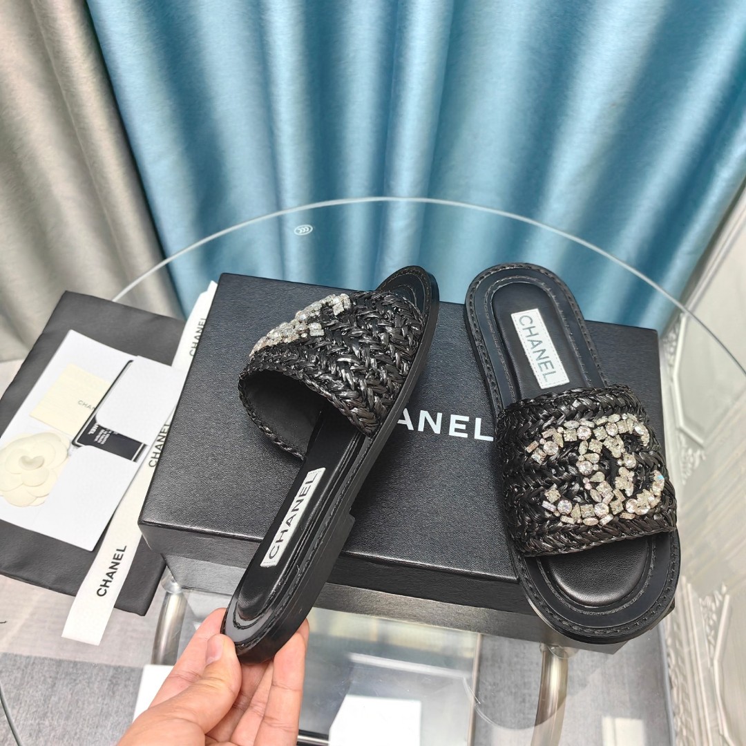 CHANEL Rhinestone woven slippers