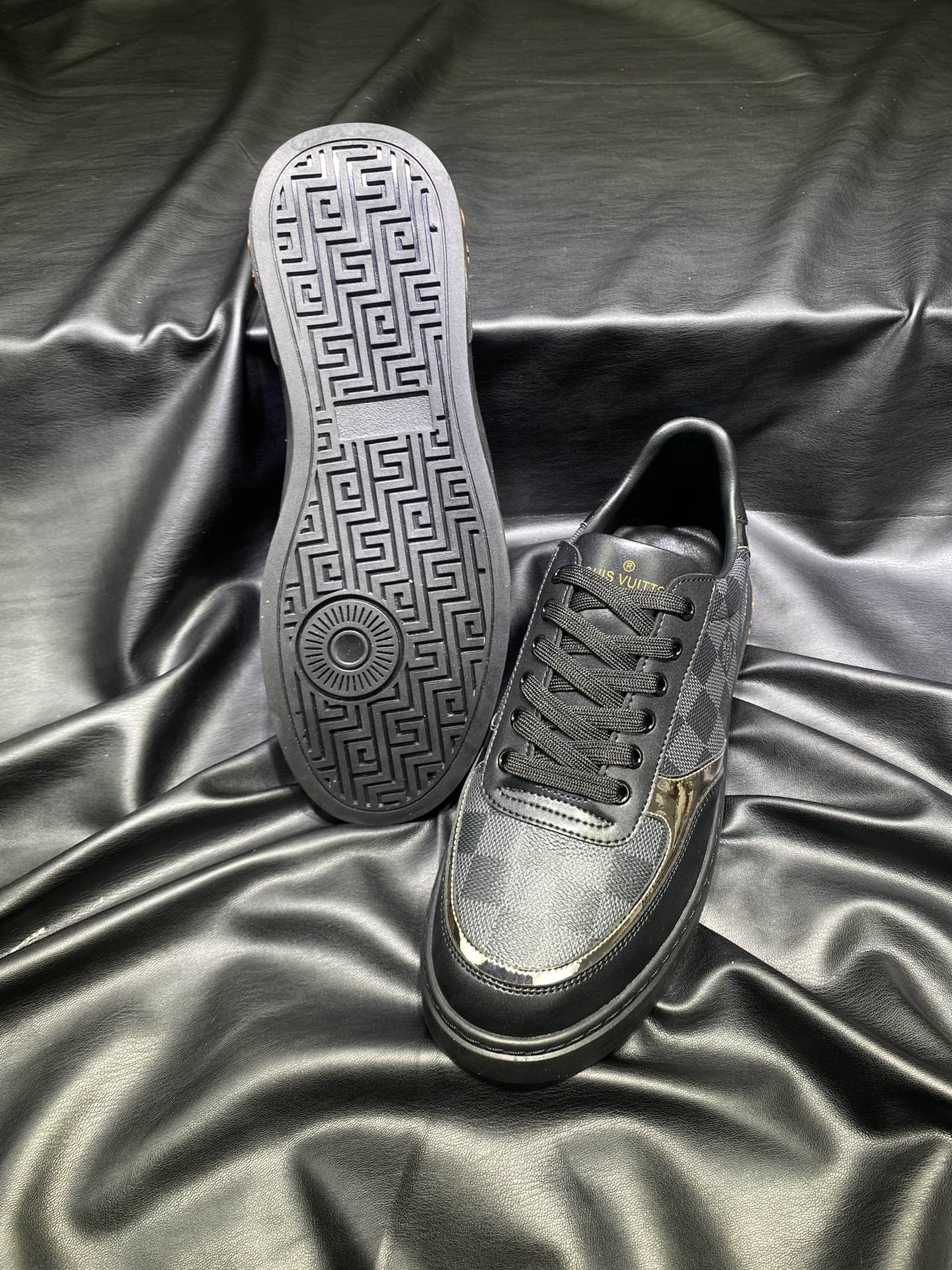 LV low-top casual shoes