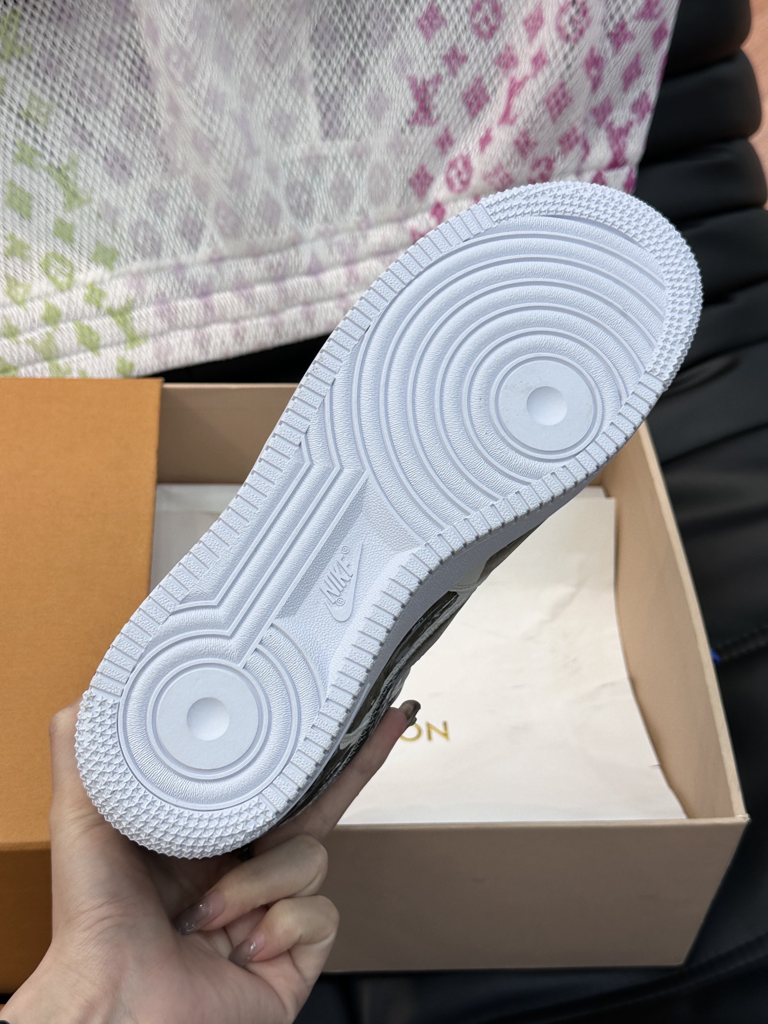 LV x nike low-top casual sneakers