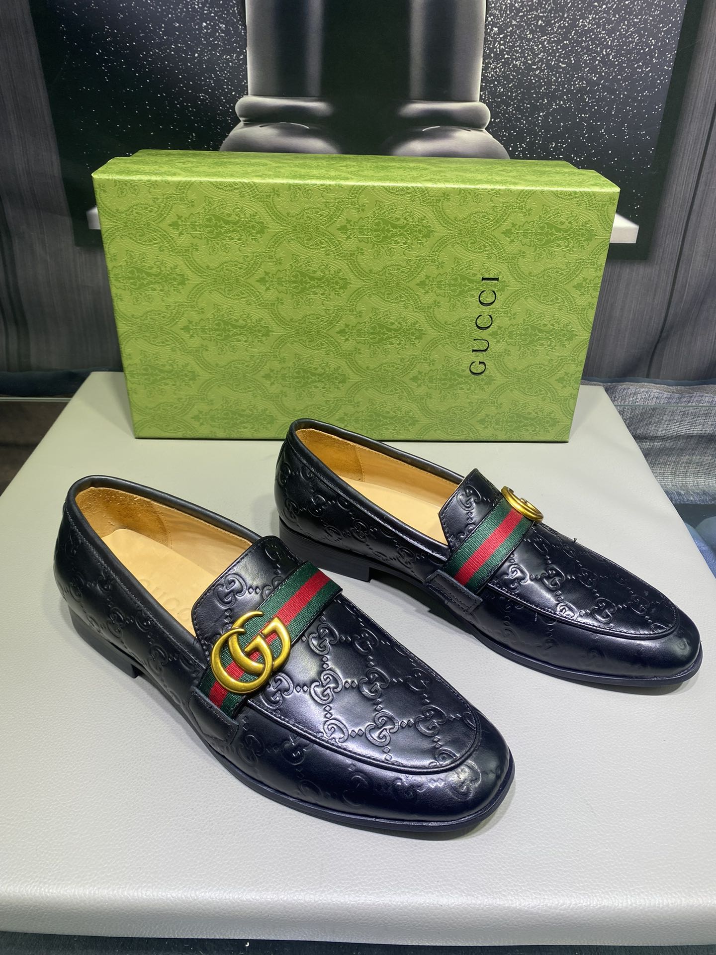 Gucci leather shoes
