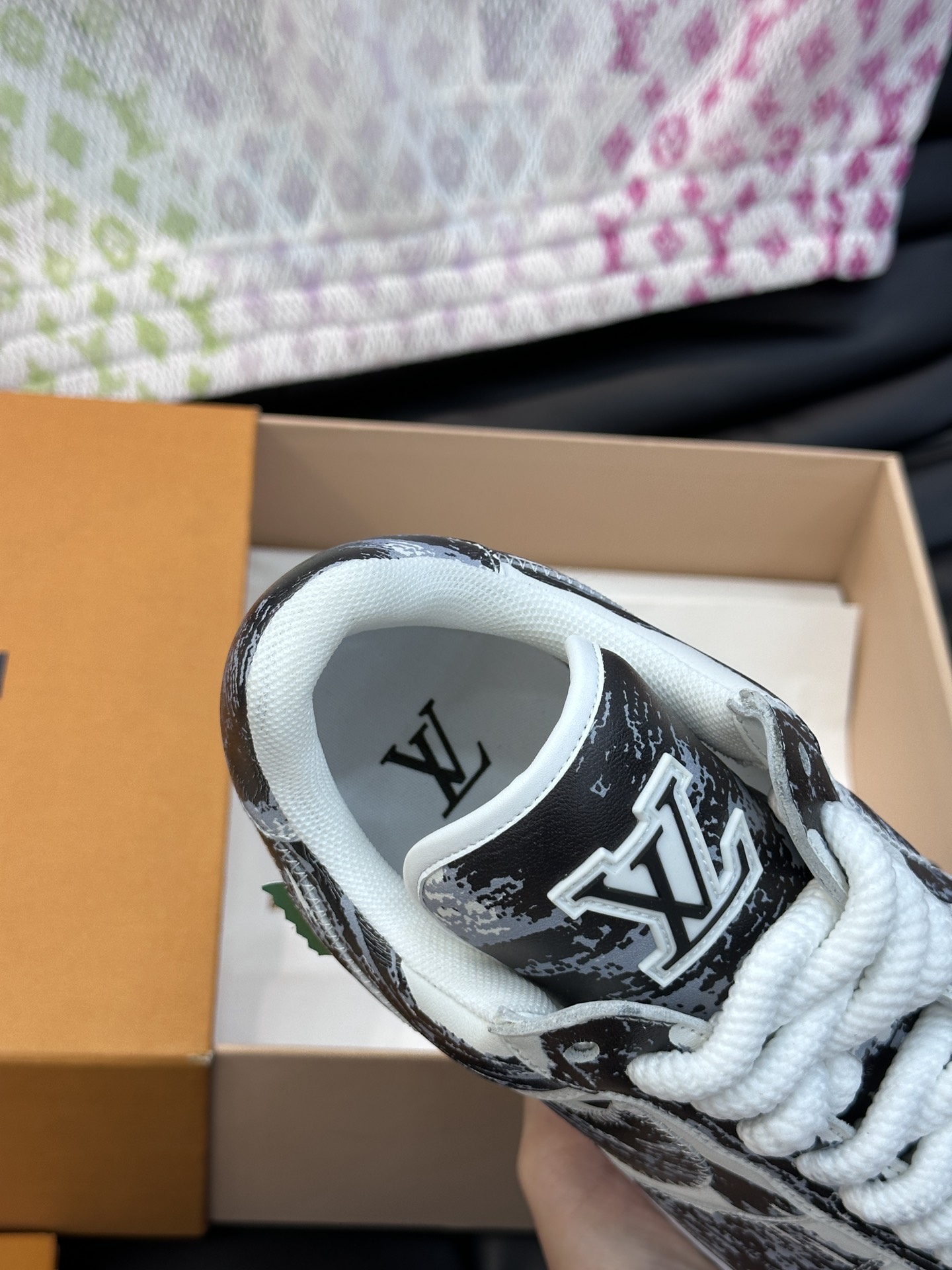 LV x nike low-top casual sneakers