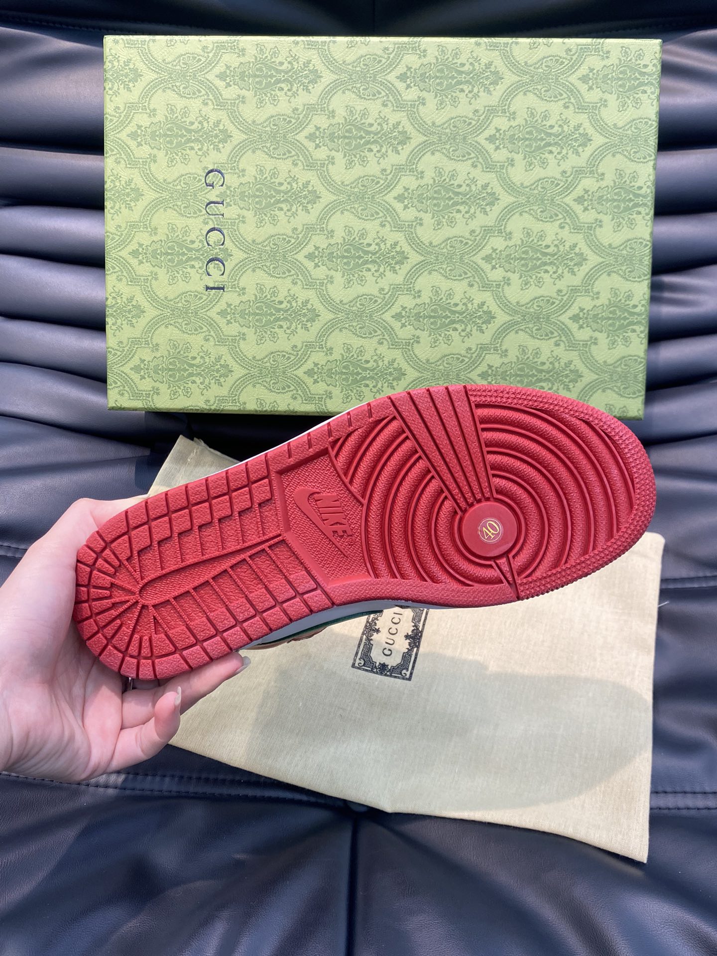 Gucci x nike high-top 🆕 casual sneakers for men