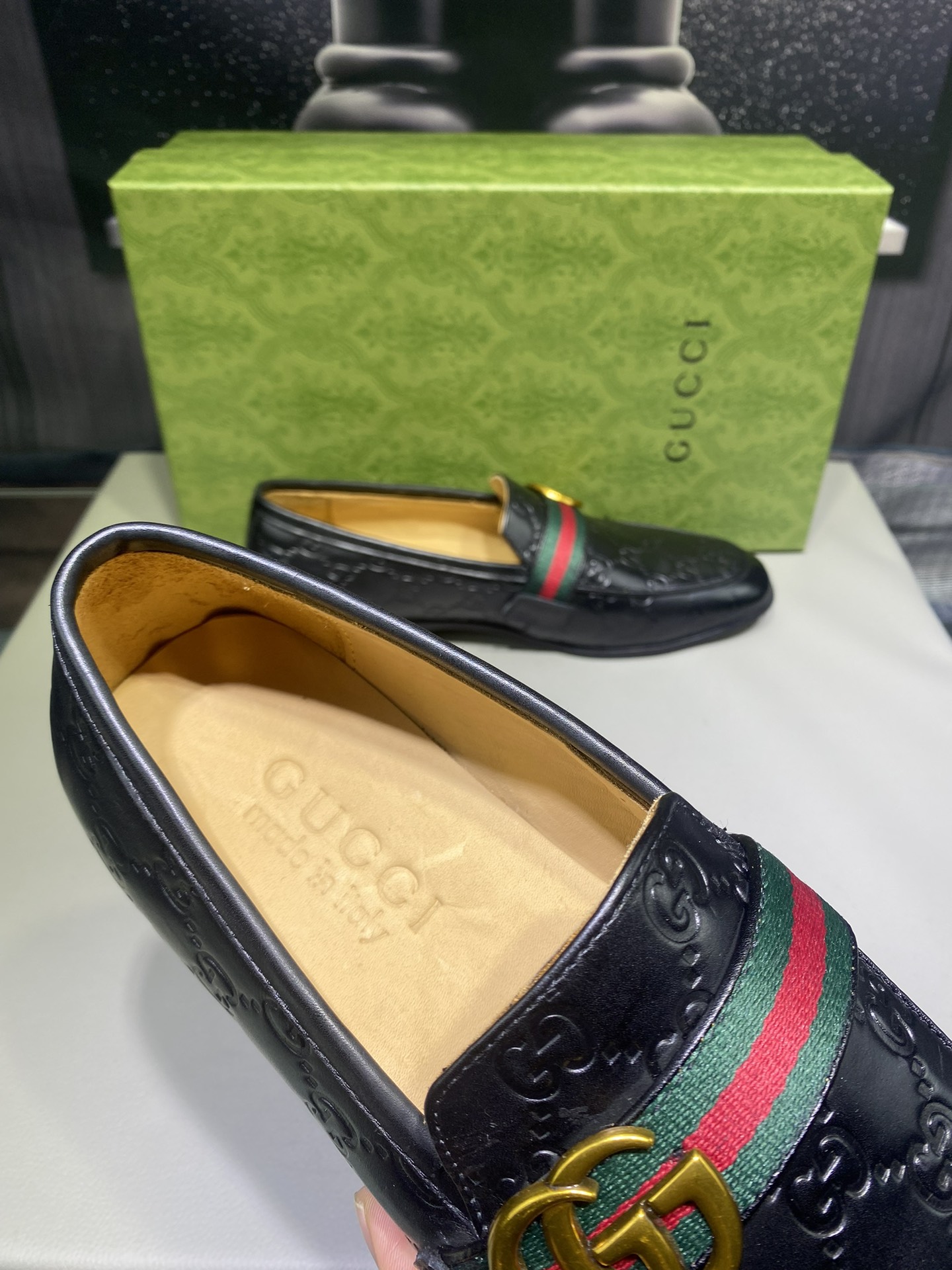 Gucci leather shoes