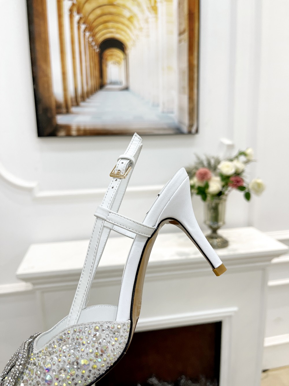 Valentino big vey buckle single shoes heels