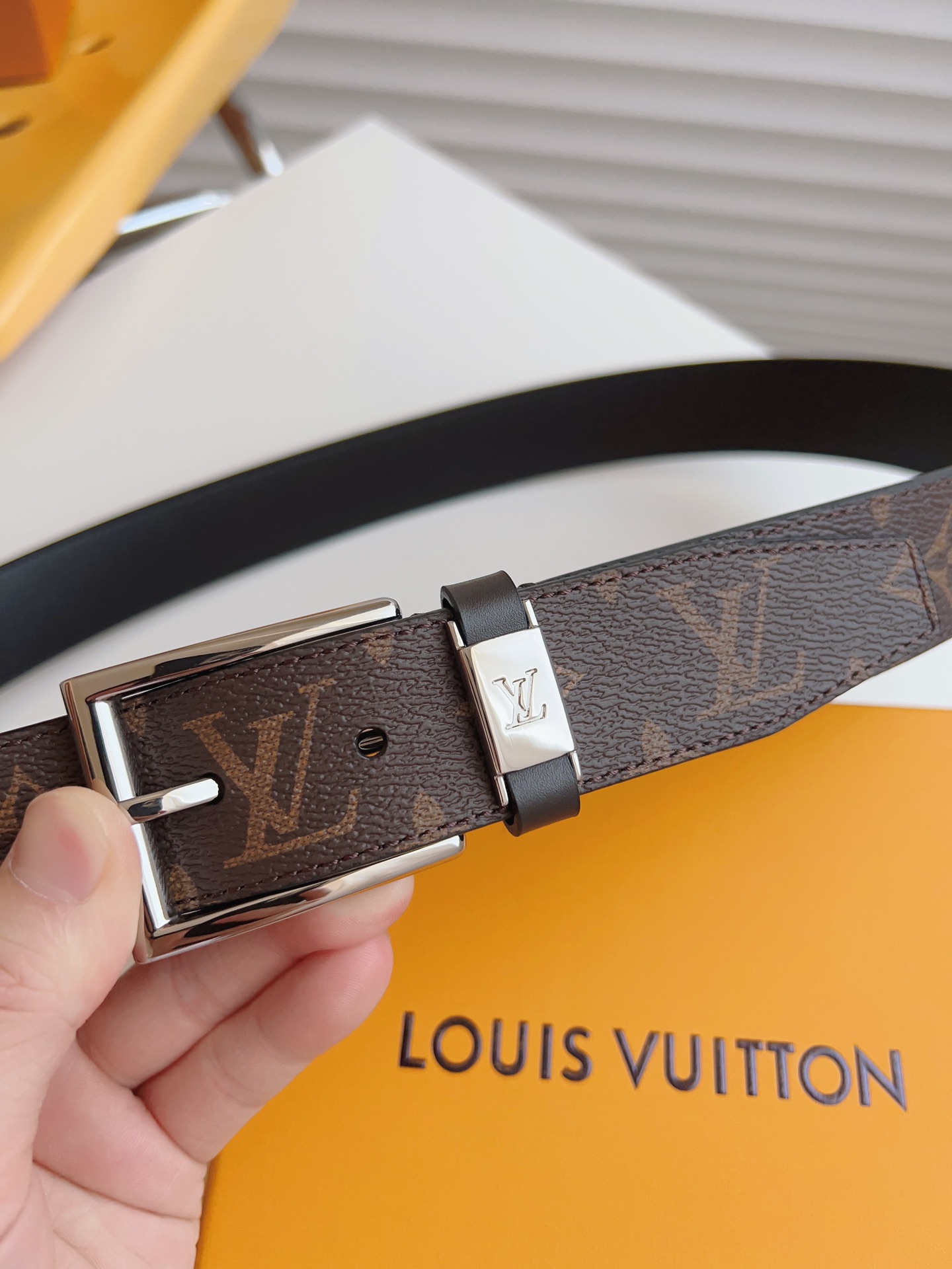 LV Belt