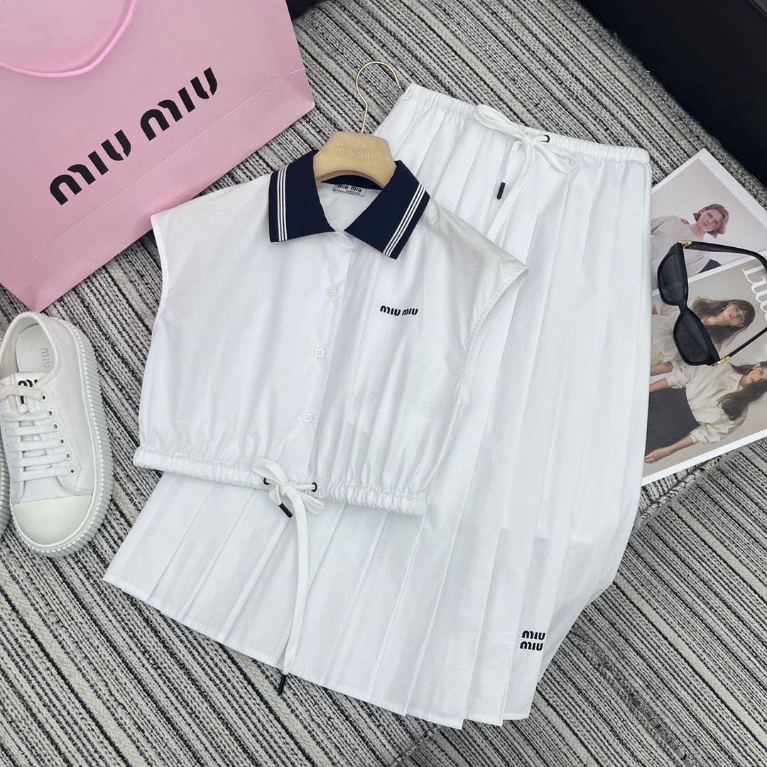 miumiu suit